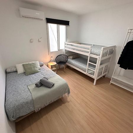 Centro Historico Malaga Especial Grupos 4 Apartment ภายนอก รูปภาพ